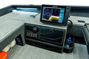 Fotogaléria Finval Rangy 420 Tiller