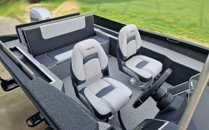 Fotogaléria Finval 470 Evo SC + Honda BF50 + príves 1300kg