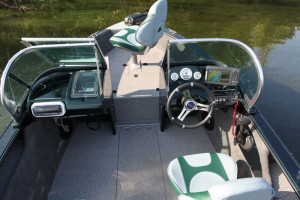 Fotogaléria Finval  505 FishPro MC