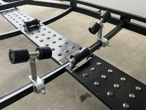 Fotogaléria Príves FB1 - 1500 kg Suski (pre 505, 515) lyžiny, tlmiče, LED