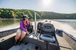 Fotogaléria TRACKER Pro Guide™ V-175 Combo