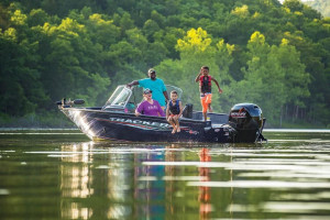 Fotogaléria TRACKER Pro Guide™ V-175 Combo