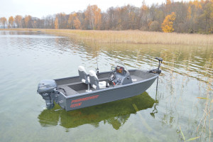 Fotogaléria PowerBoat 420 akční kompet