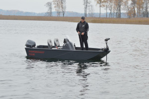 Fotogaléria PowerBoat 420 akční kompet