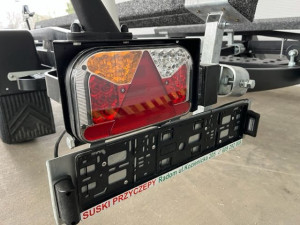 Fotogaléria Príves FB1 - 1500 kg Suski (pre 505, 515) lyžiny, LED, 2 nápravy