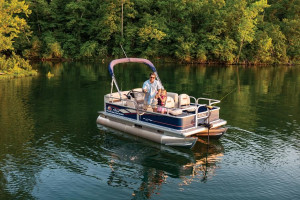 Fotogaléria BASS BUGGY 16 DLX