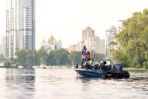 Fotogaléria Finval 685 FishPro DC