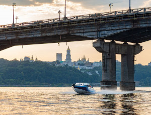 Fotogaléria Finval 685 FishPro DC