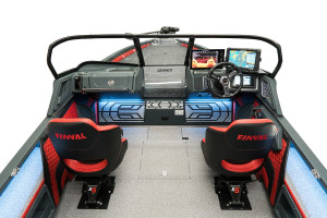 Fotogaléria Finval 685 FishPro DC