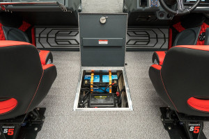 Fotogaléria Finval 685 FishPro DC